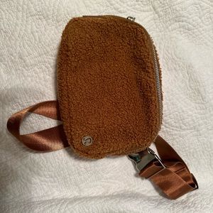 Lululemon Wear Everywhere Sherpa
Fleece Belt Bag Brown